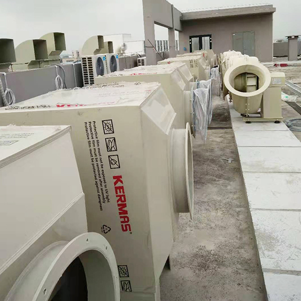 活性炭吸附箱 活性(xìng)炭吸附箱