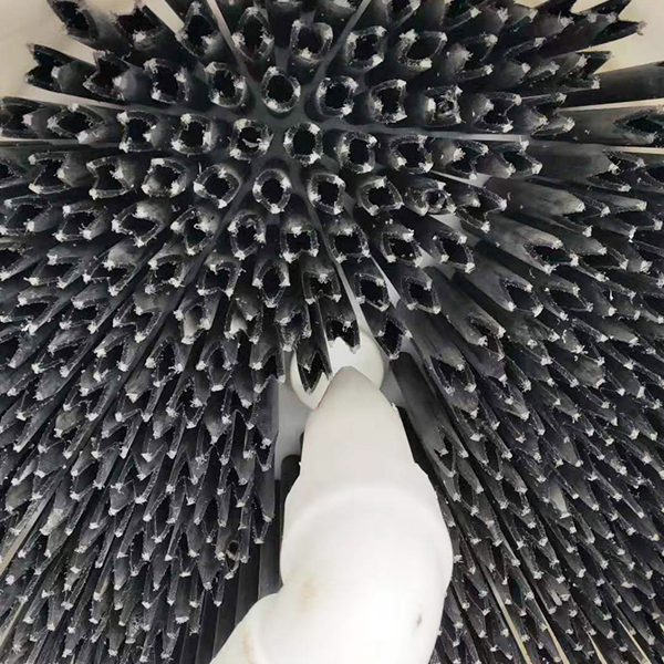 冷（lěng）凝器